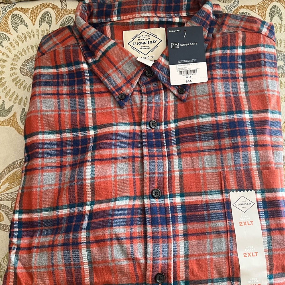 New St. John's Bay Men's Orange and Blue Flannel Button Down Shirt